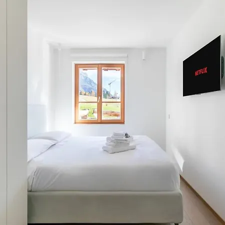 Sauna E Garage Privati - Luxury Dolomiti كورتينا دامبيتزو